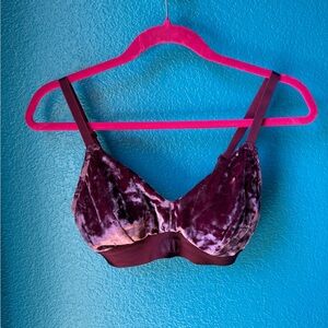 PINK Victoria's Secret Purple Velvet Bra
